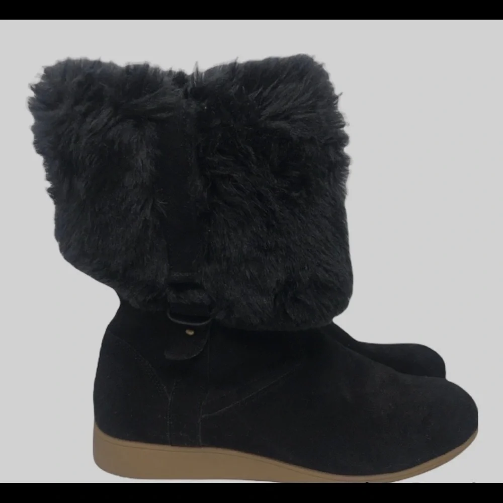 LANDS END Black Suede and Fur Mendota Winter Boots - Picture 4 of 6